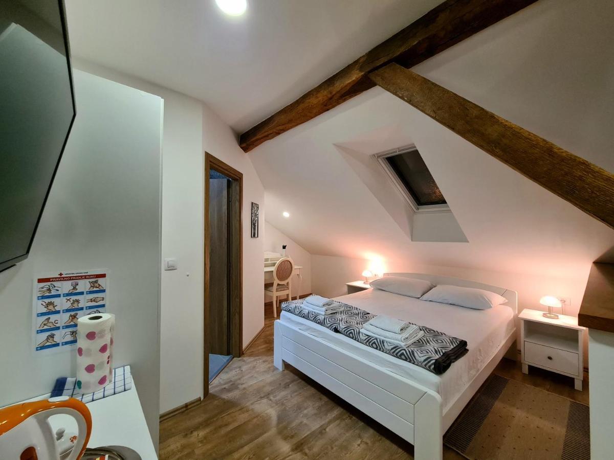 Rooms Garden Slunj Buitenkant foto